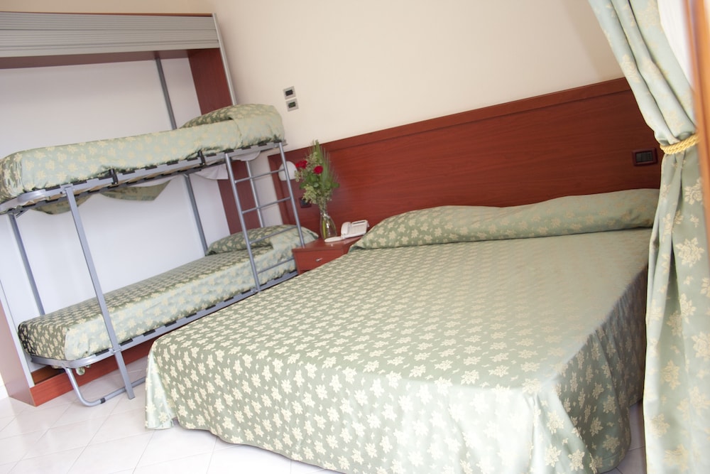 Hotel Felix 19/72