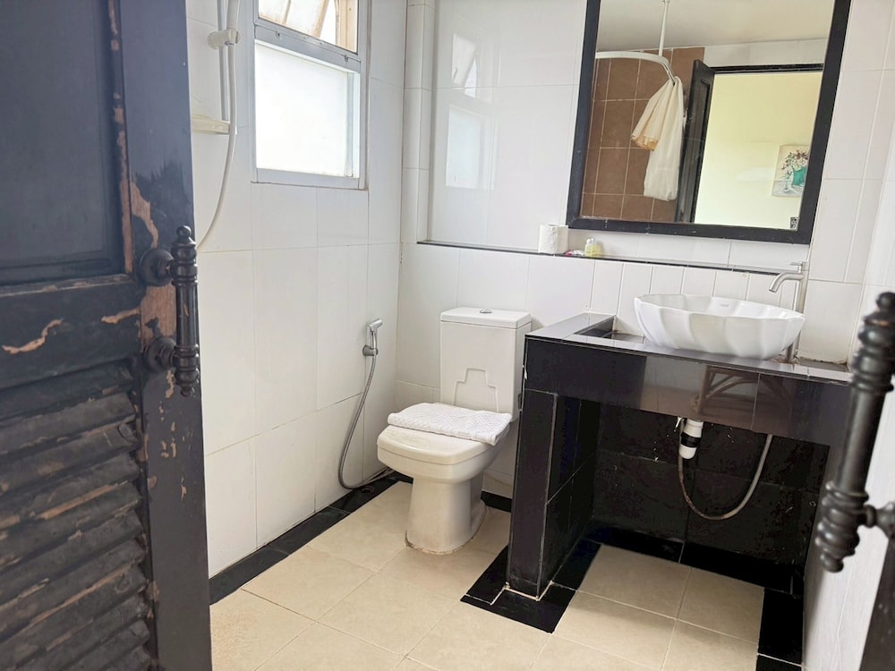 غرفة قياسية بسرير كينج، Maekhong Delta Boutique Hotel 6/8