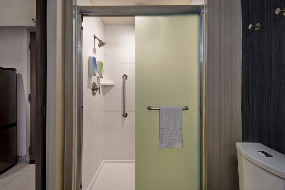 Home2 Suites By Hilton Bowling Green Ex A Victory Inn And Suites Bowling Green 27/28