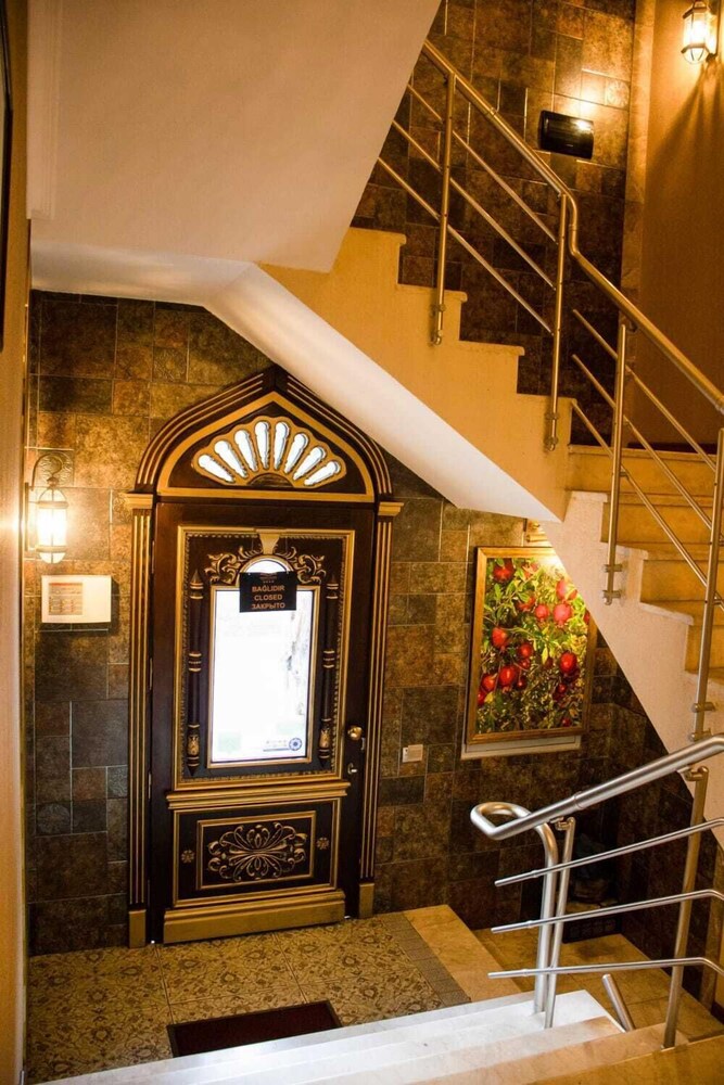 La Casa Old City Hotel 8/14