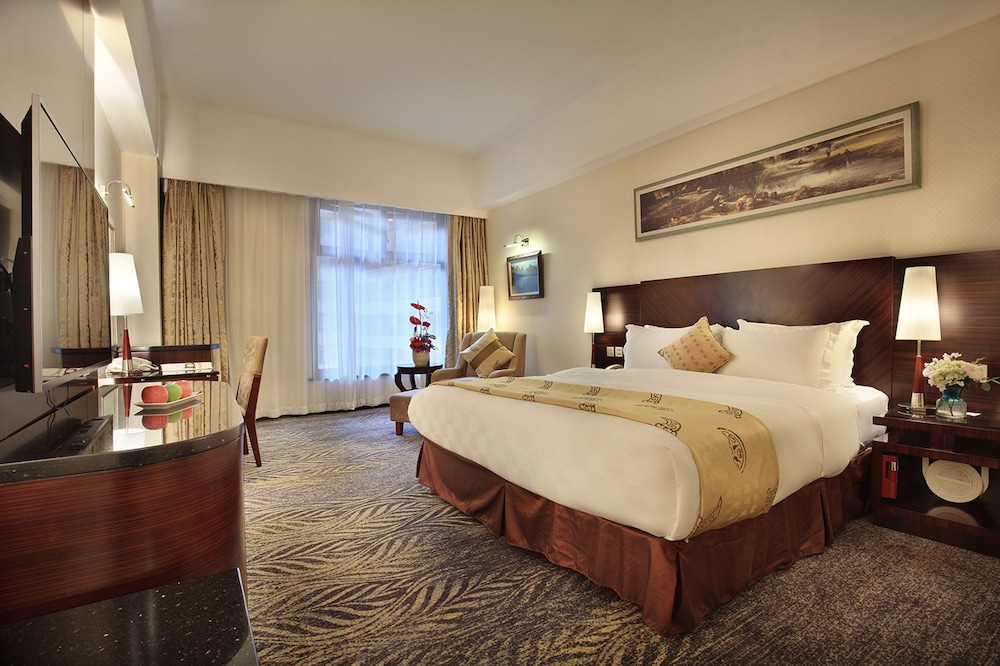 Lijiang Waterfall Hotel 19/71
