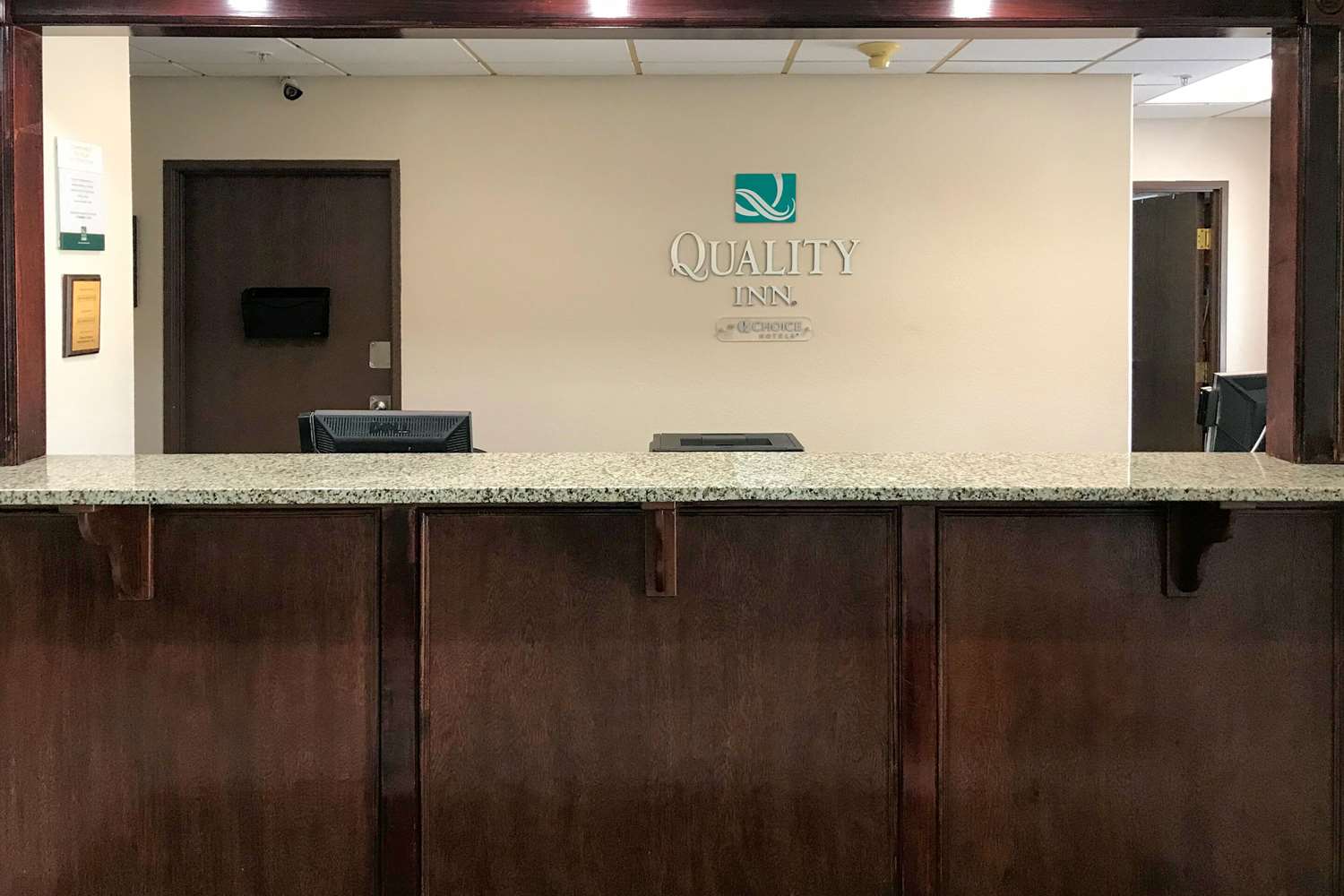 Quality Inn Denver Westminster 5/28