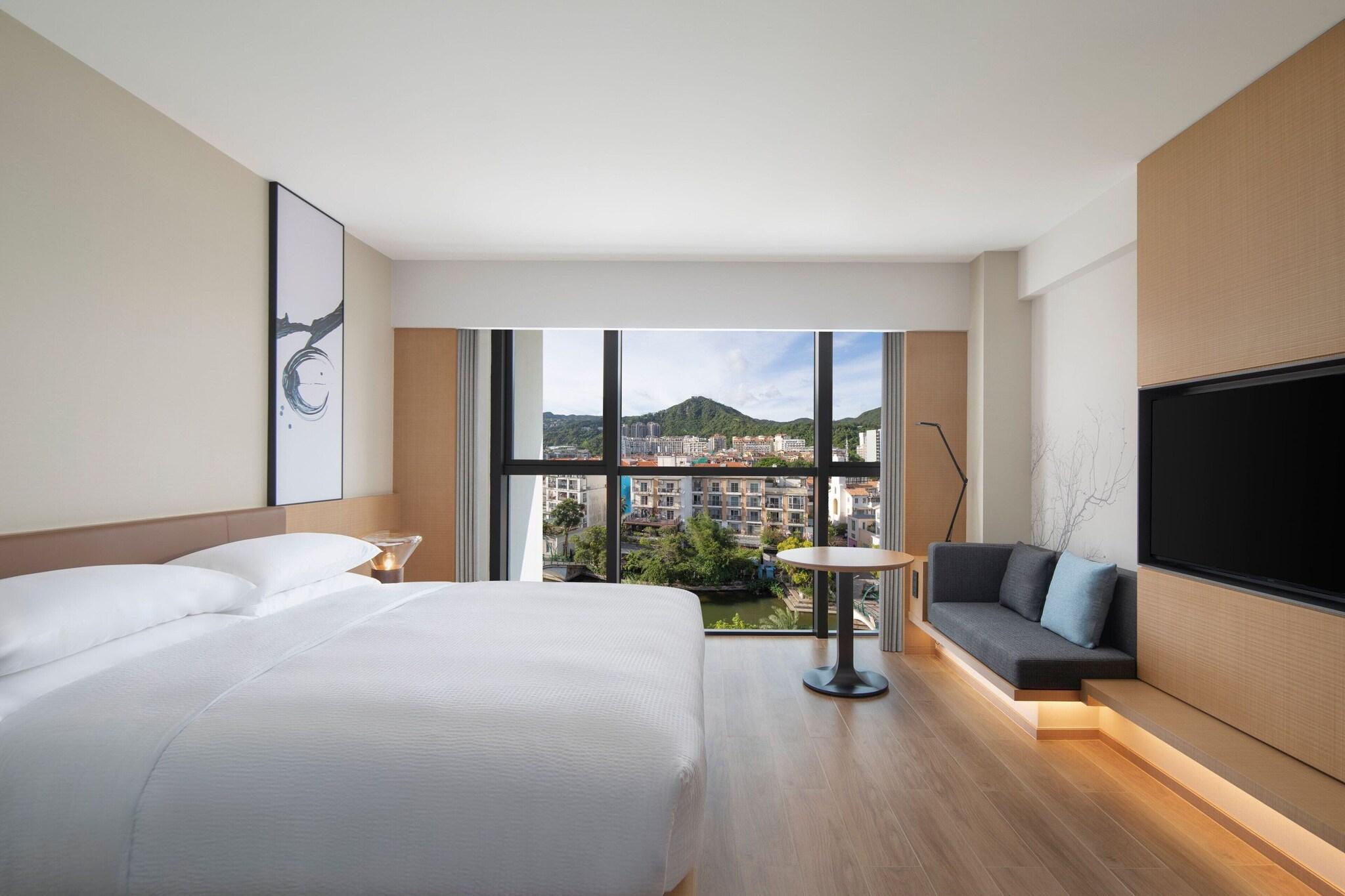 Fairfield by Marriott Shenzhen Dameisha 9/20