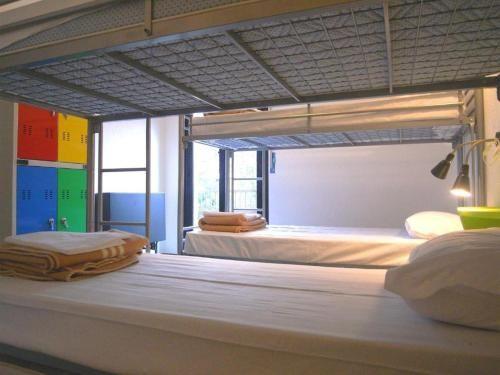 ROOM, QUADRUPLE, EXTERNAL BATHROOM