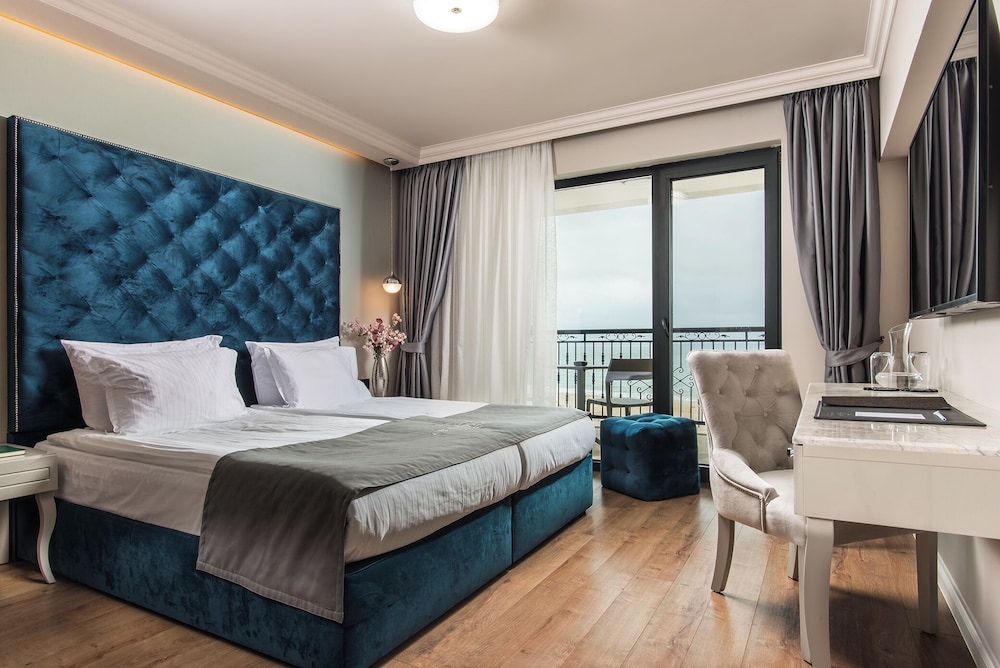 Casa di Fiore SPA and Medical Hotel 11/50