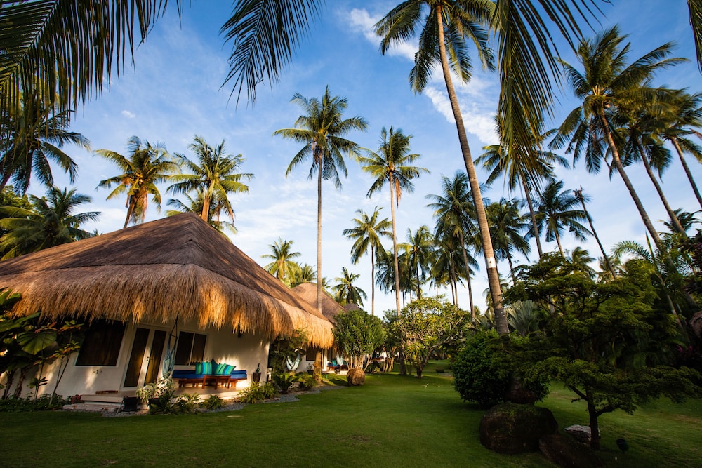 Atmosphere Resorts And Spa 6/70