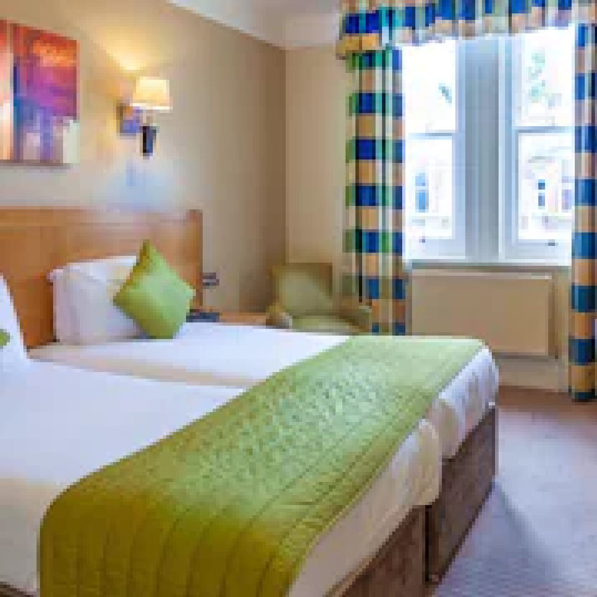STANDARD, DOUBLE BED