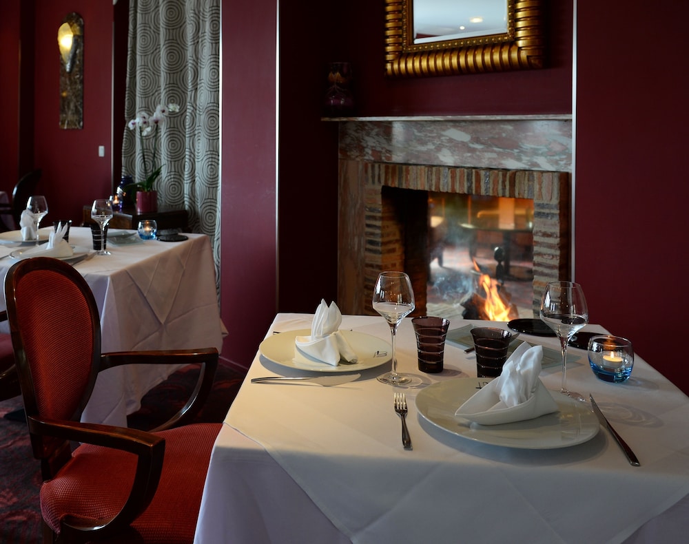 Domaine de Villers Hotel Restaurant Amp Spa 51/63