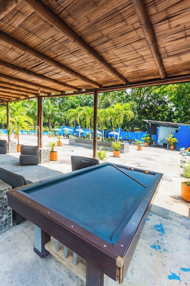 HOTEL TROPICAL SAN JERONIMO 12/27