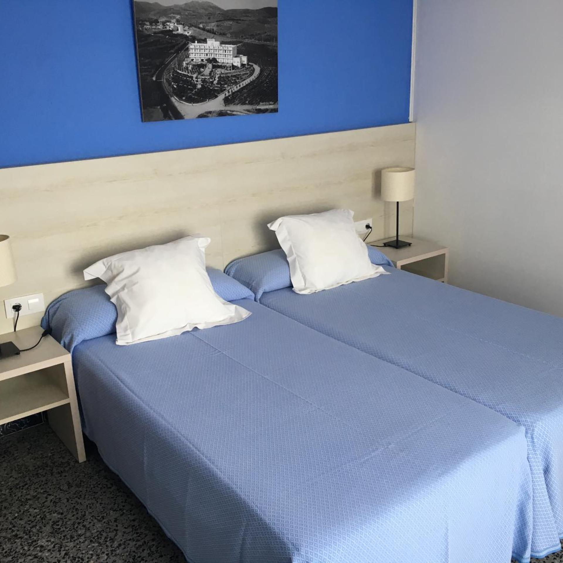 Comfort, Double or Twin Bed