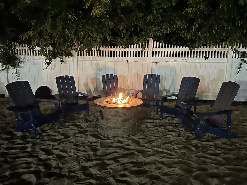 Sunbird ANNEX Resort 62/66