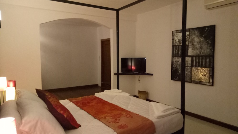 Samathi Lake Resort 16/48