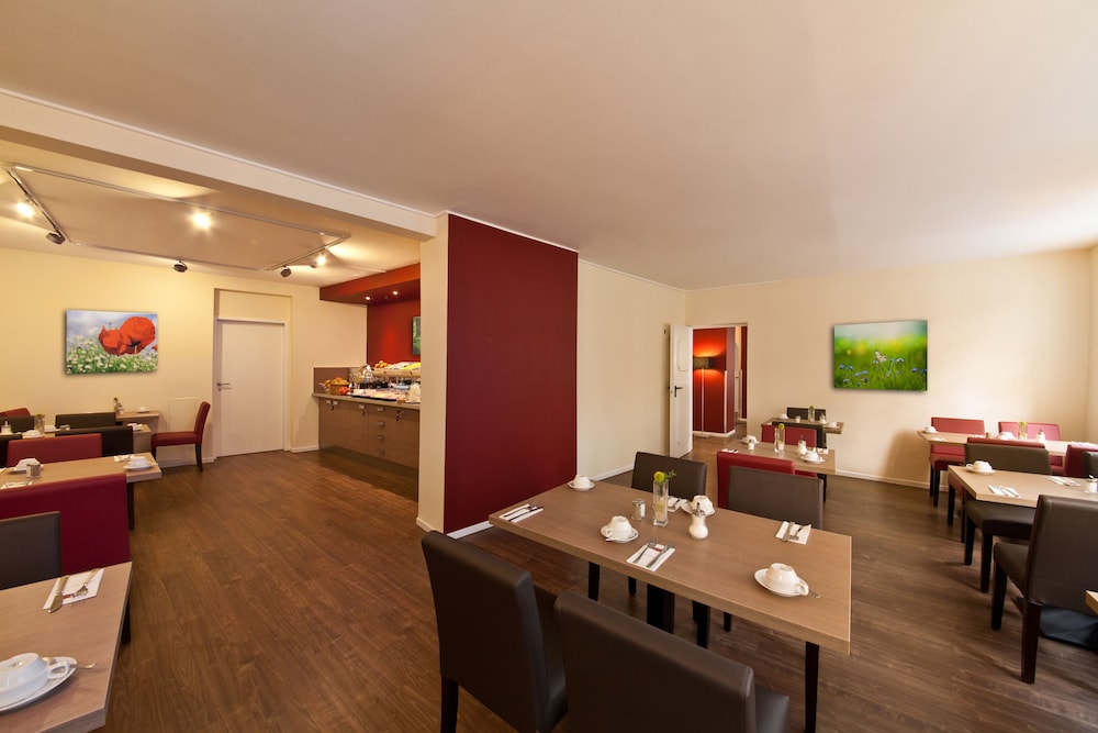 Hotel Alster 33/35