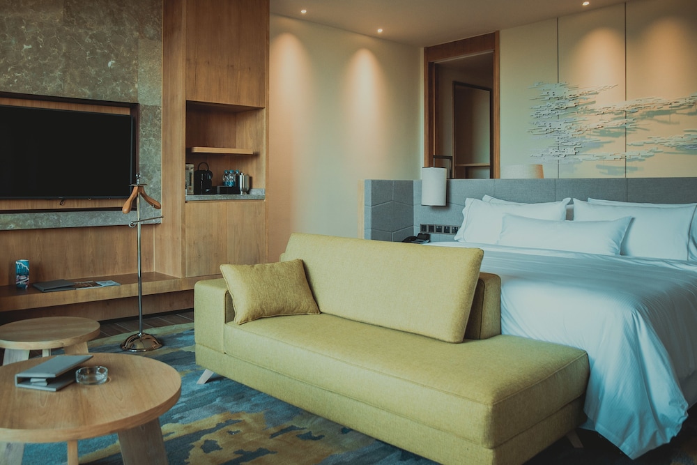 THE WESTIN SHIMEI BAY RESORT 13/70