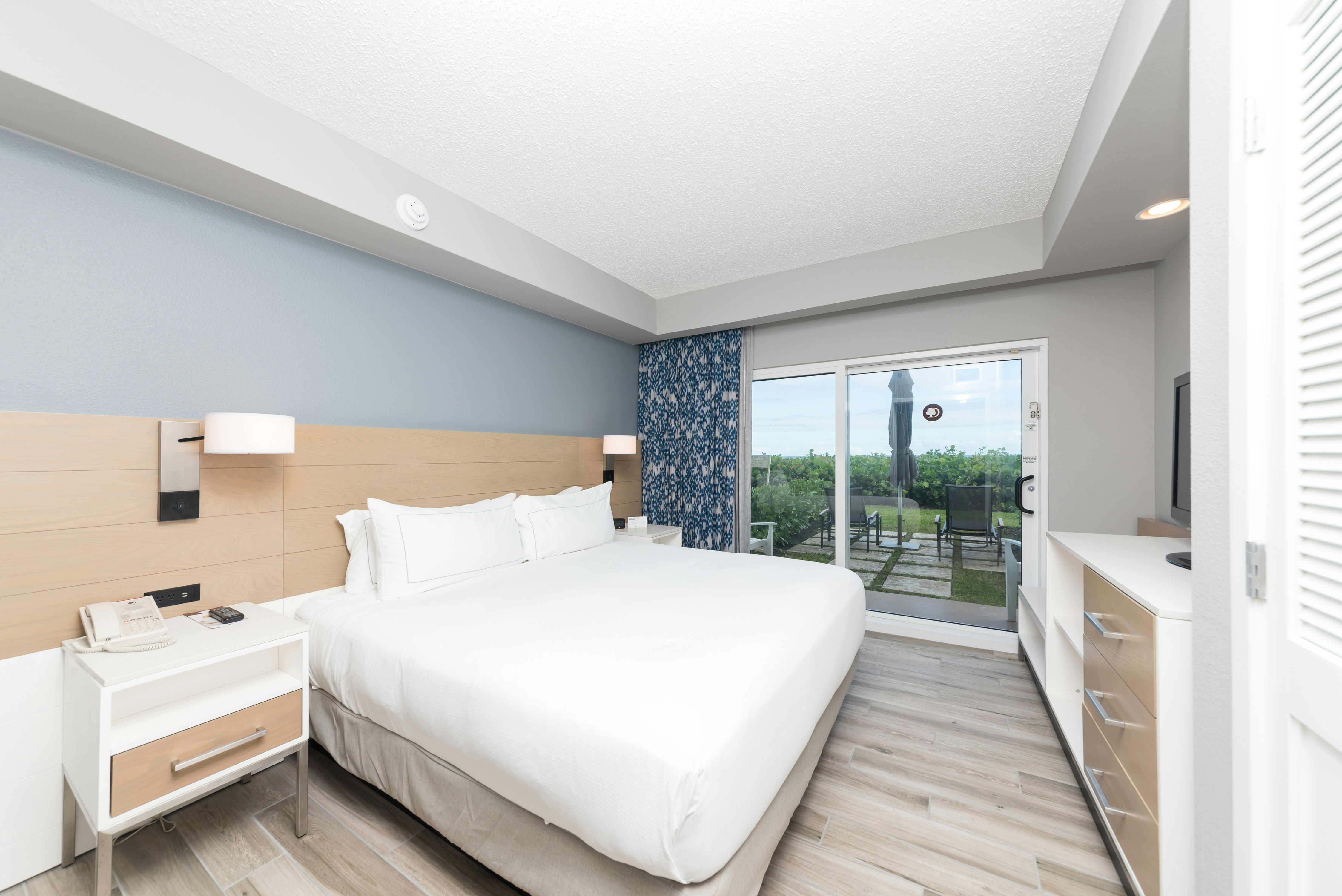 DoubleTree Suites by Hilton Hotel Melbourne Beach Oceanfront 13/69