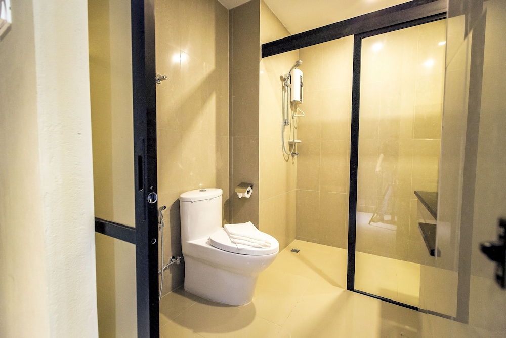 V Hotel Ubon Ratchathani 9/45