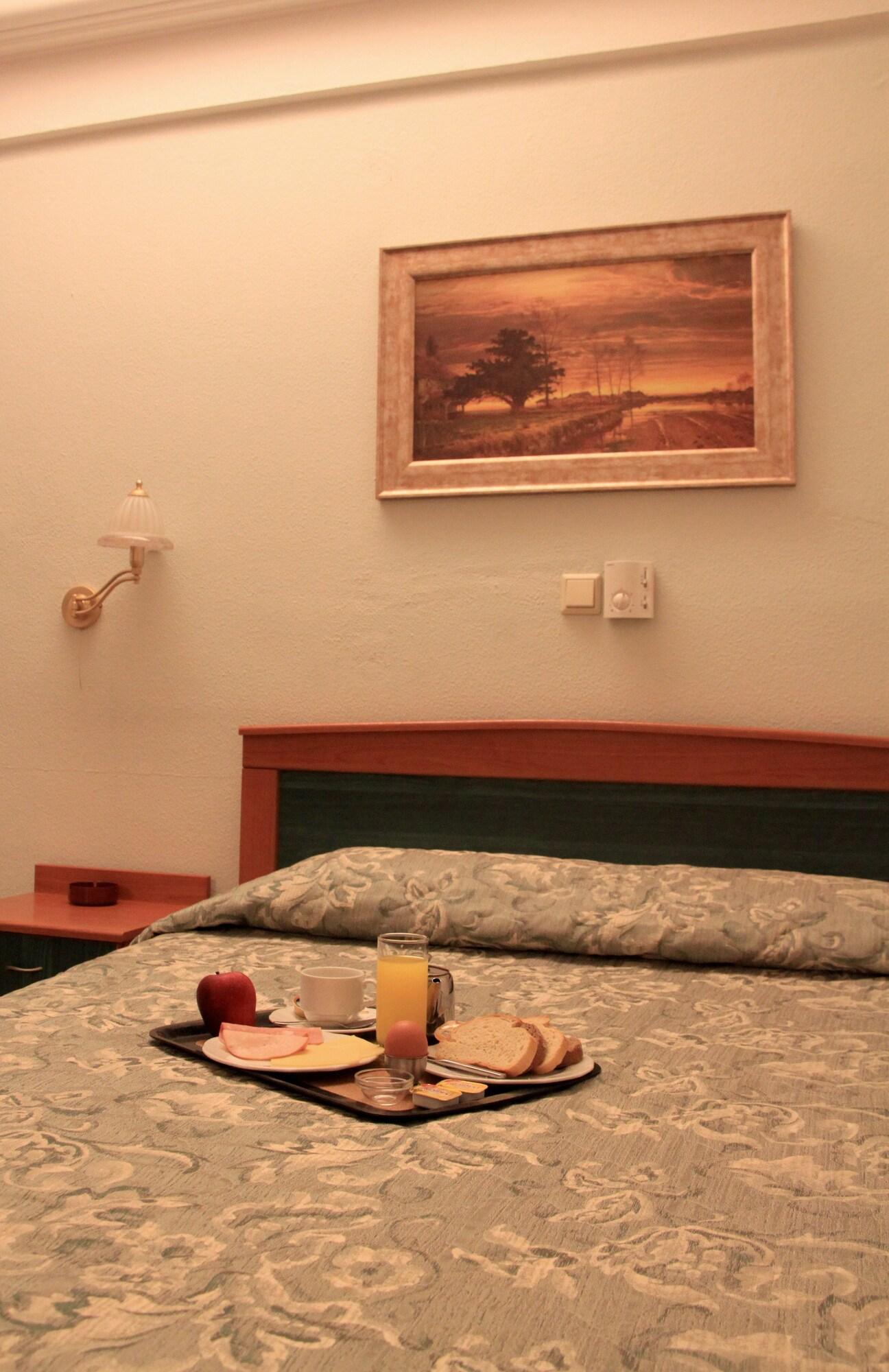 Platon Hotel 48/51