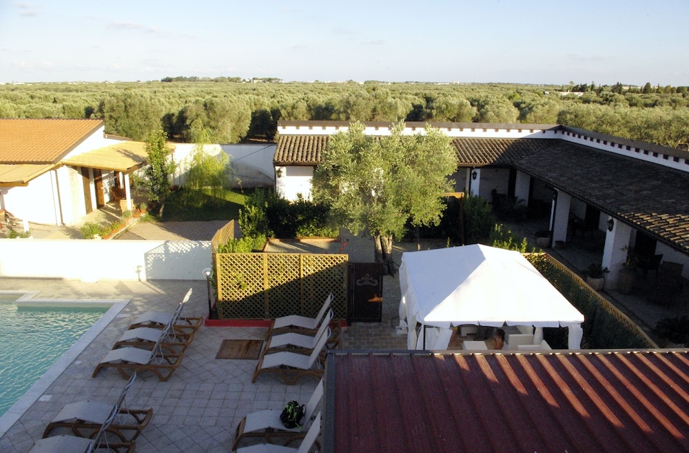 Agriturismo Il Megalite 42/50
