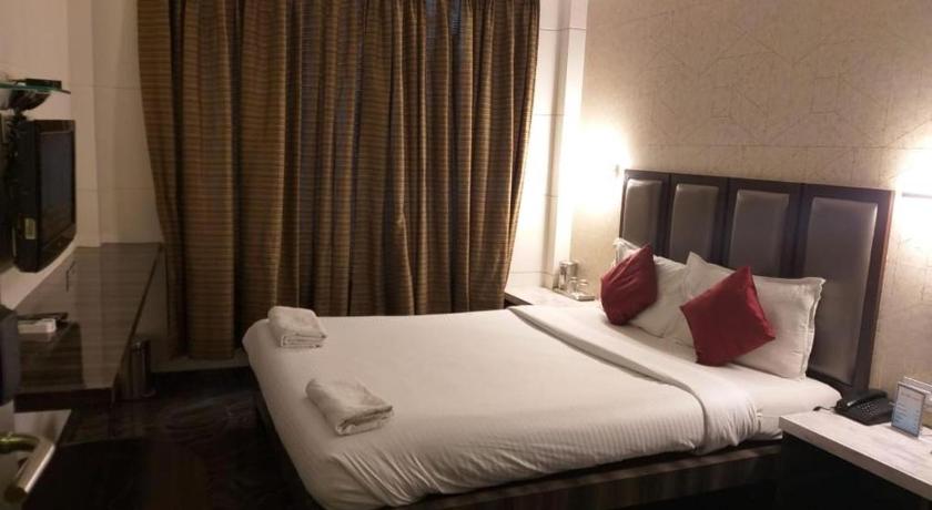 Hotel Sapna Marine 8/24