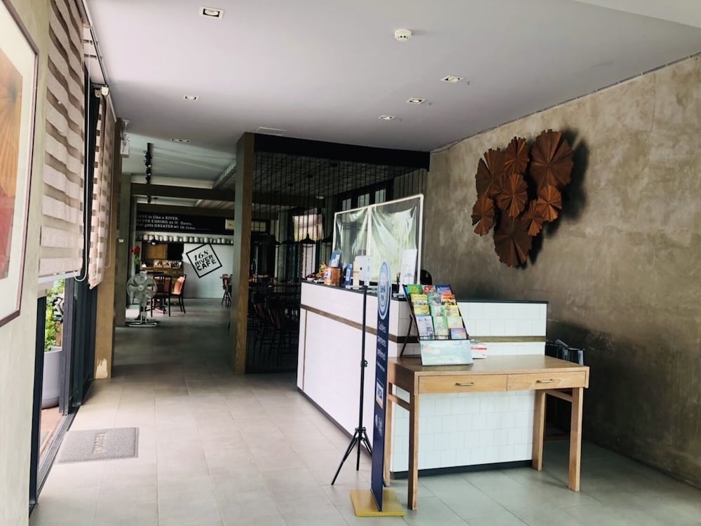 Zensala Riverpark Resort 11/78