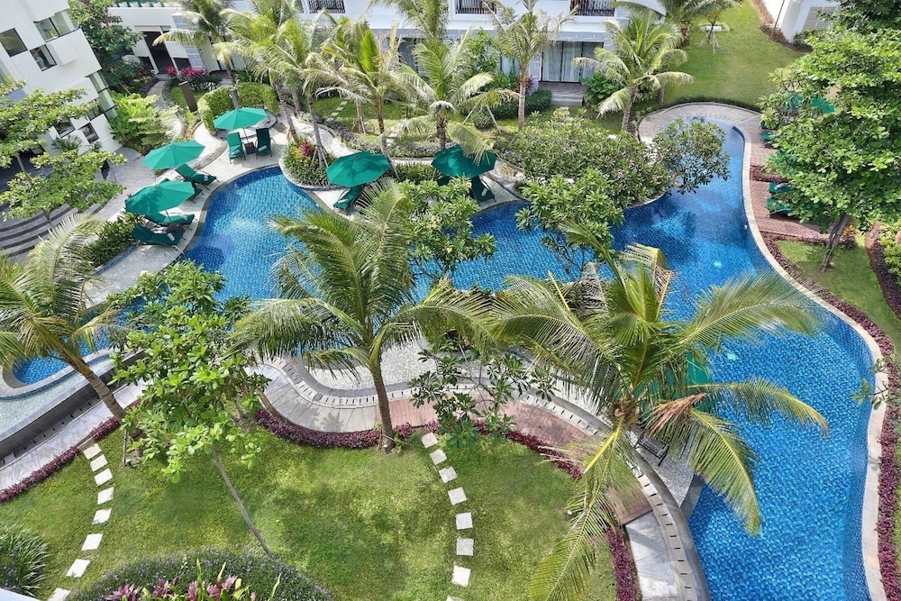 Bali Nusa Dua Hotel 8/63