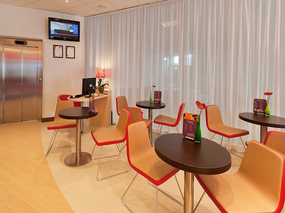 Ibis Bratislava Centrum Hotel 48/66