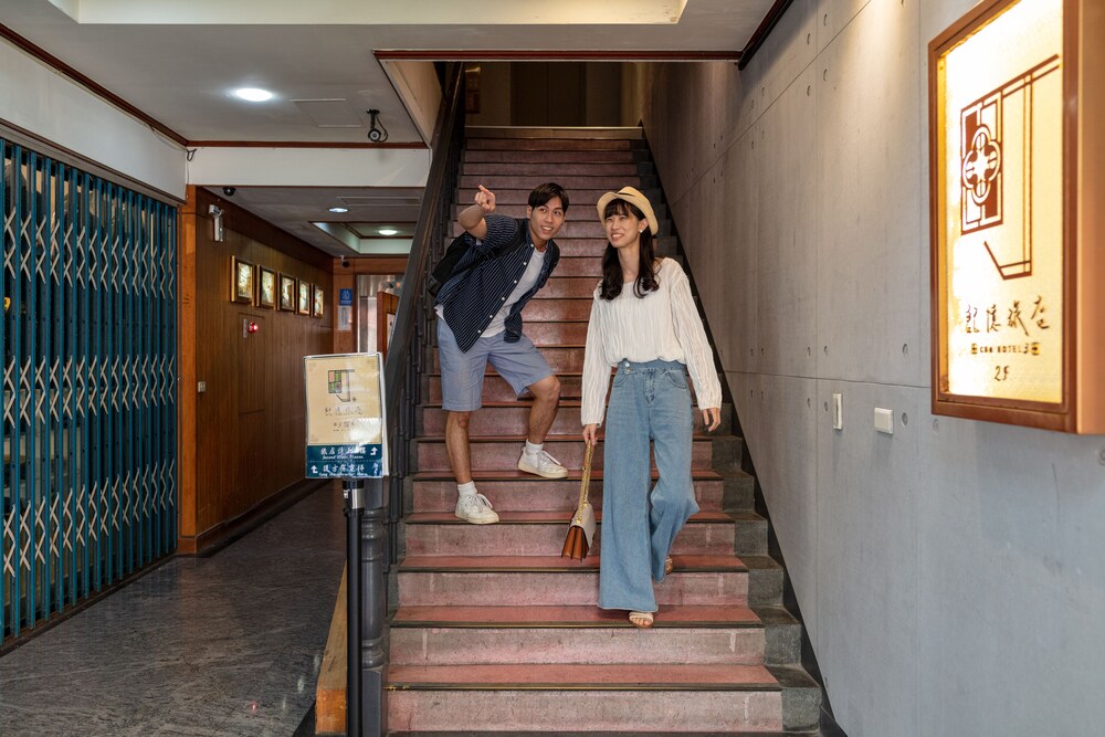 Cho Hotel 3 14/50