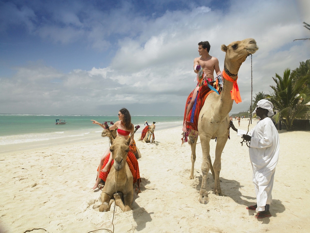 Diani Reef Beach Resort and Spa 64/69