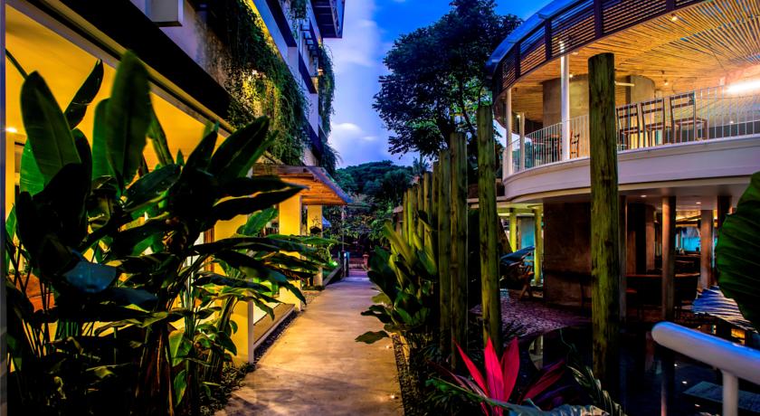 Grandmas Plus Hotel Seminyak 38/40