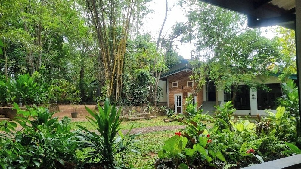 Villa Birdlake 39/50