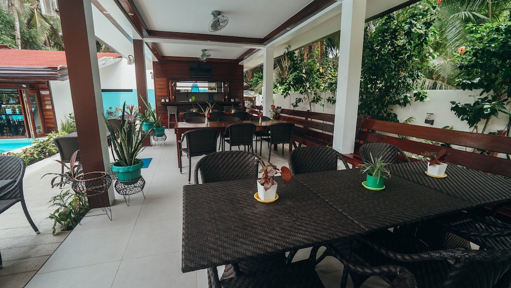 Point 303 Surf Resort 37/50
