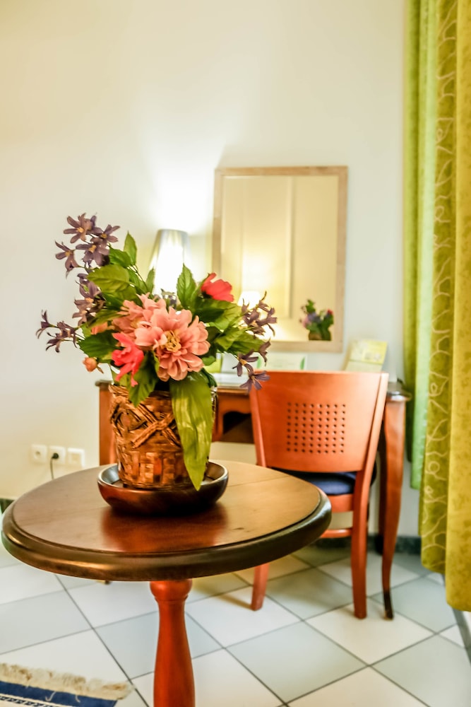 Tchero Hotel 29/29