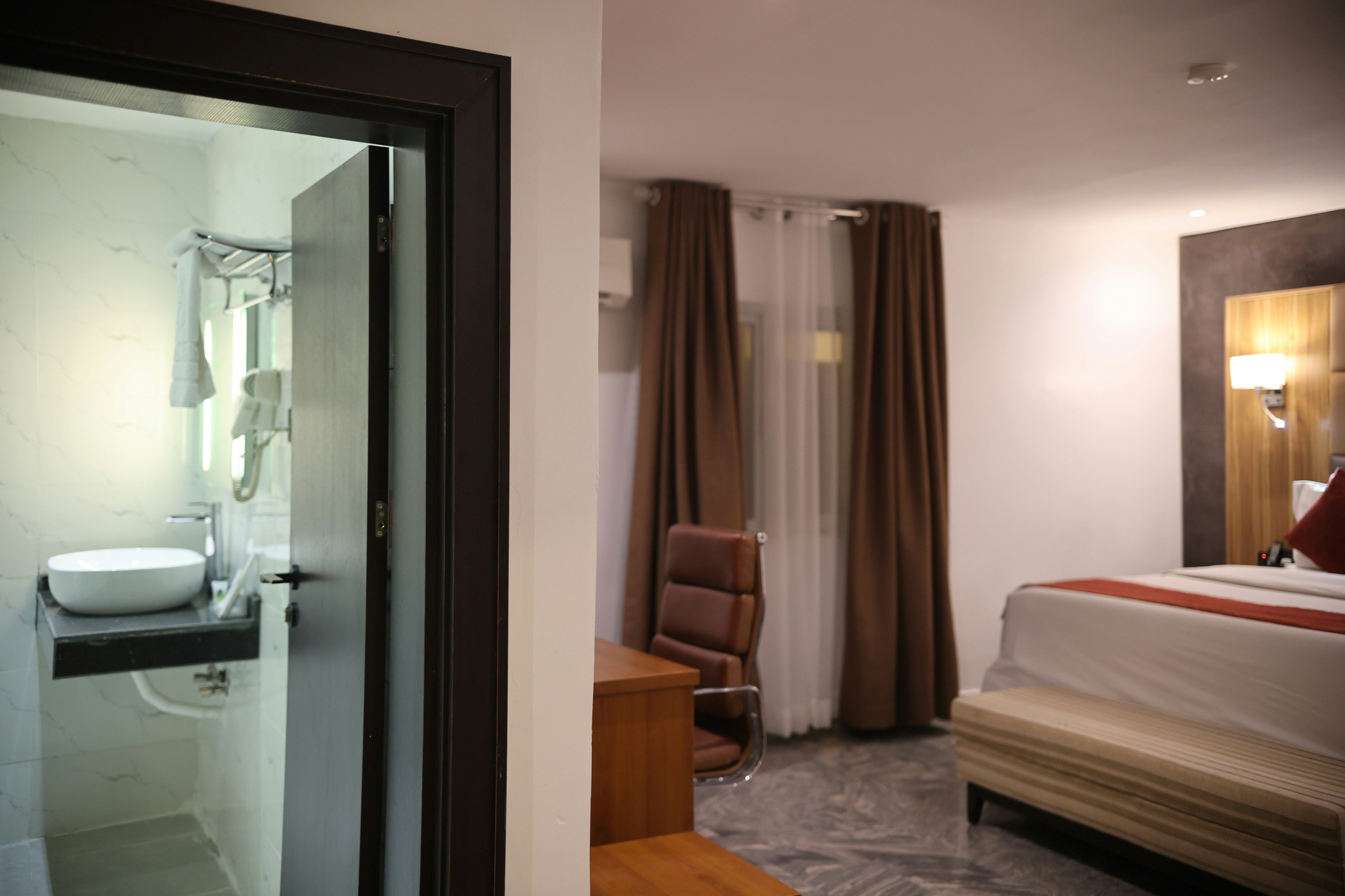 Bolton White Hotels 11/24