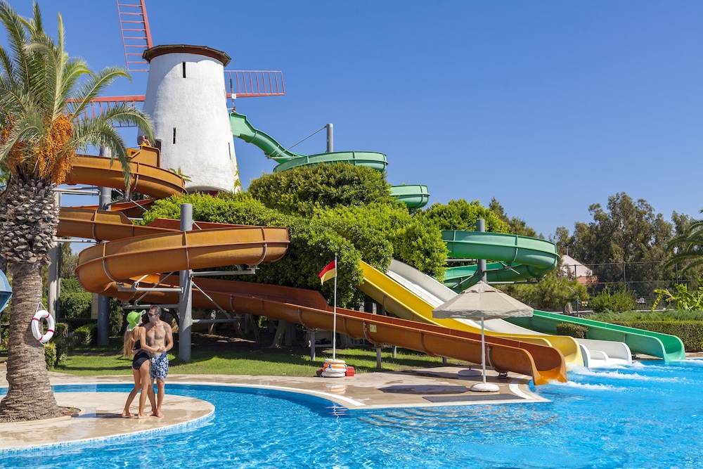 Starlight Resort Hotel 10/82