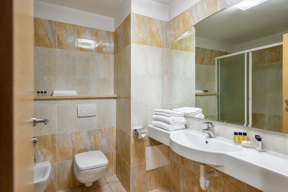 B&B HOTEL Settimo Torinese 46/50