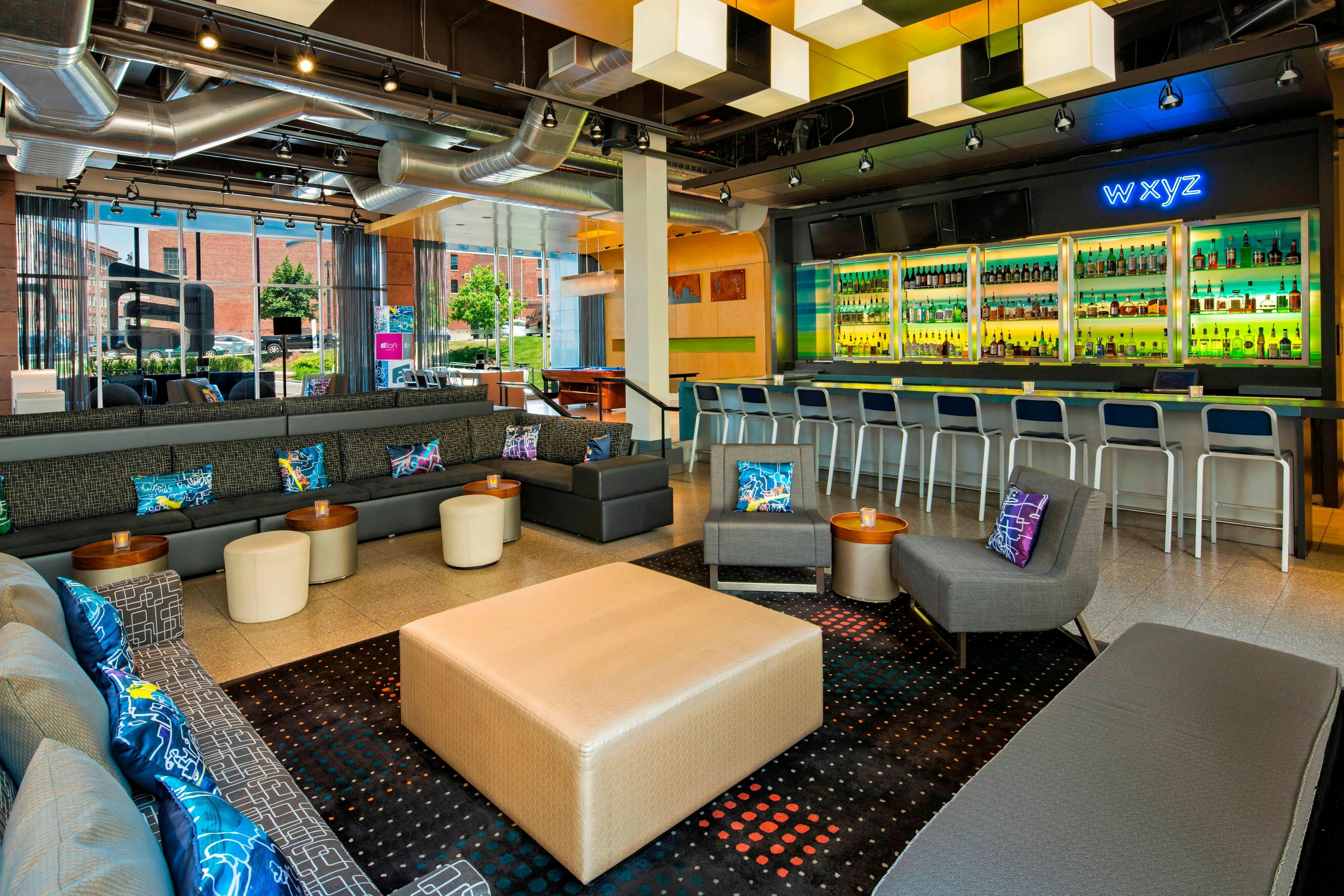 Aloft Milwaukee Downtown 33/43