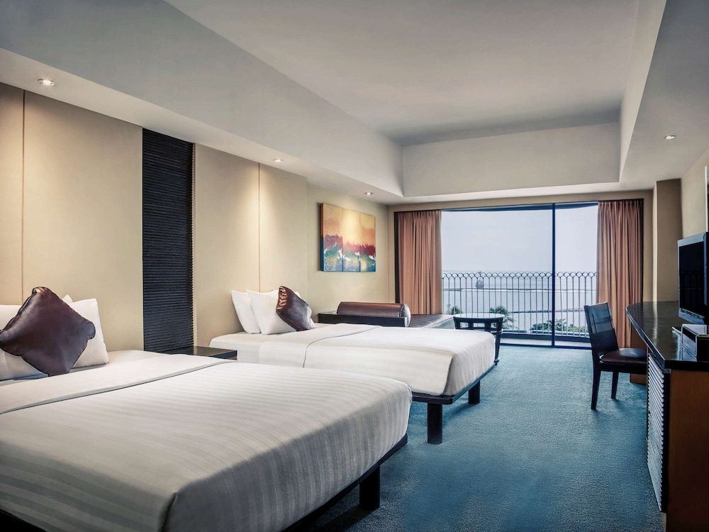 Mercure Convention Center Ancol 21/63