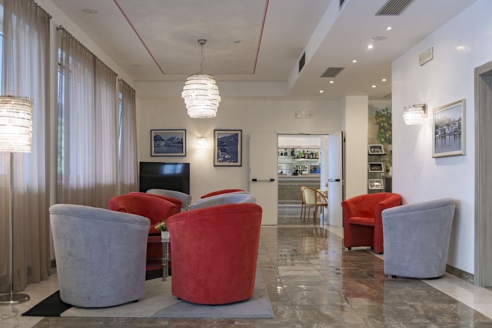 Hotel Sogno Del Benaco 48/63