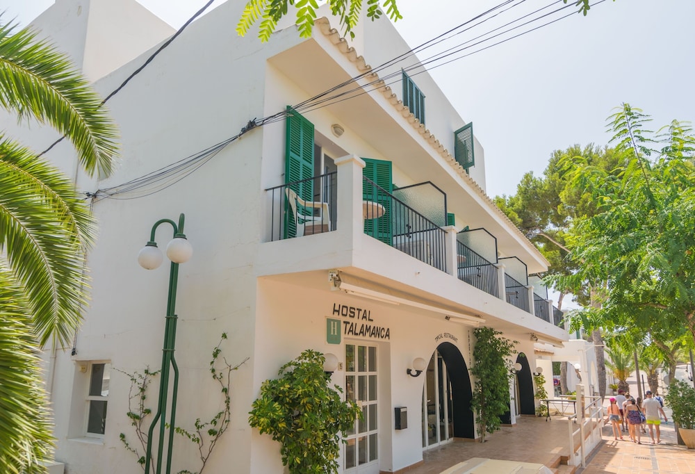 HOSTAL TALAMANCA 1/22