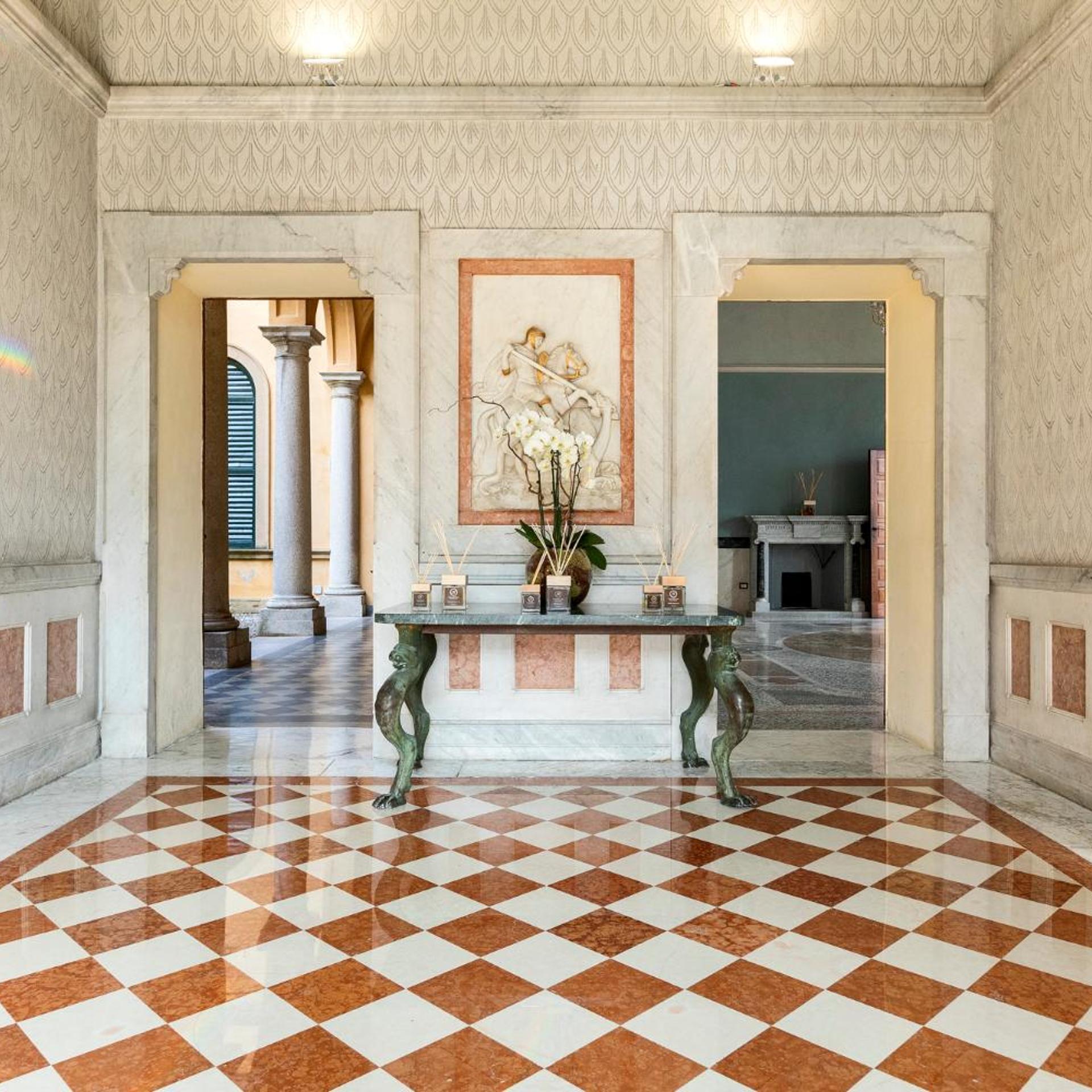 Villa Cipressi 9/50