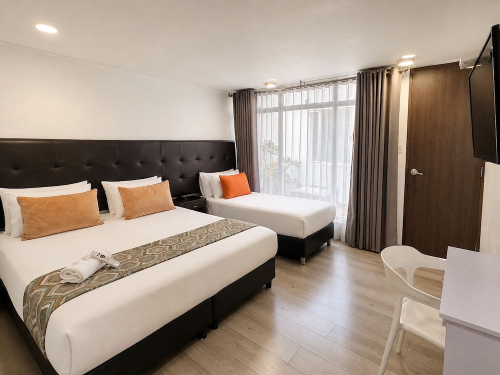 Hotel Metro 26 11/63