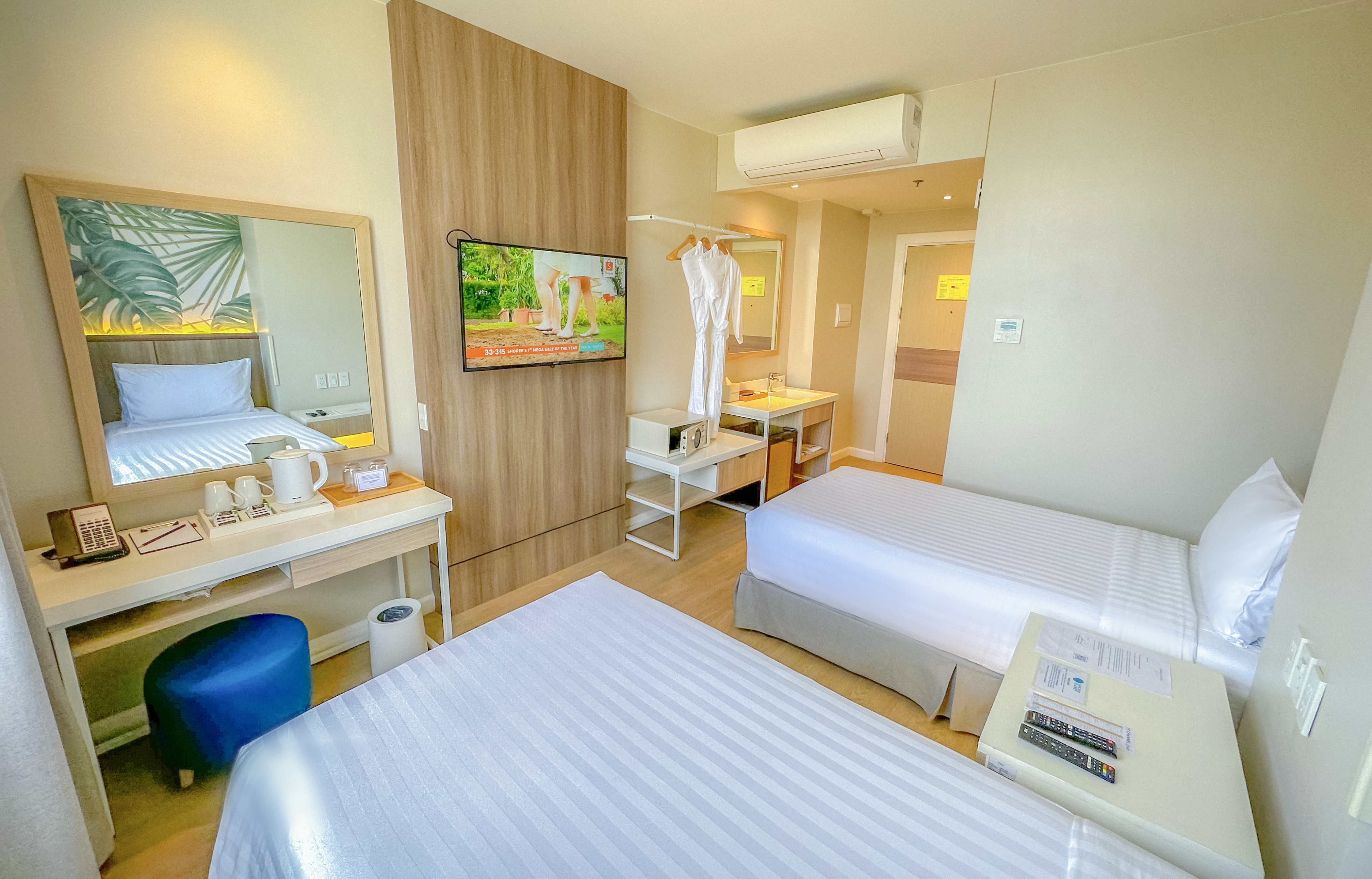 Harolds Hotel Quezon City 19/33