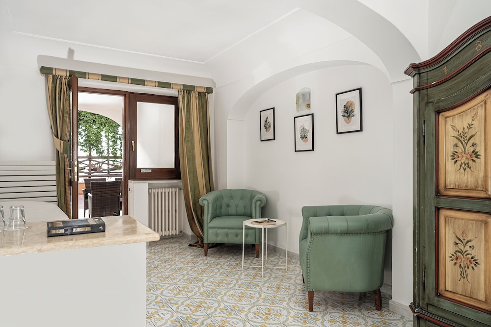 Hotel il Girasole 46/74