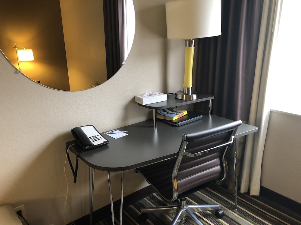 Super 8 by Wyndham Pocatello 22/25