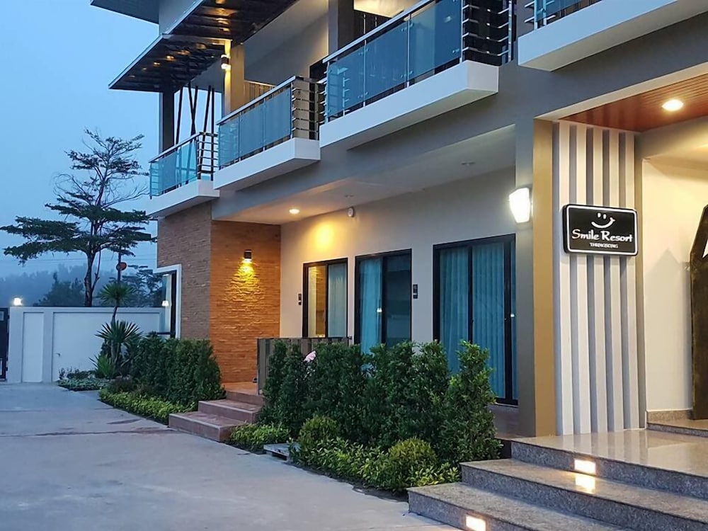 Smile Resort Thungsong 5/46