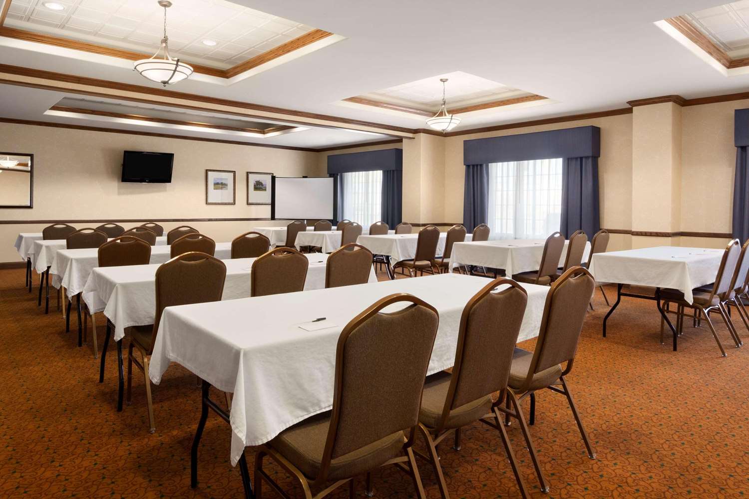 Country Inn & Suites by Radisson, Oklahoma City - Quail Springs, OK 6/7