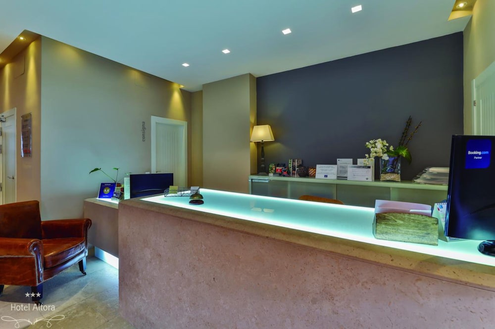 Oyo Hotel Altora 10/39