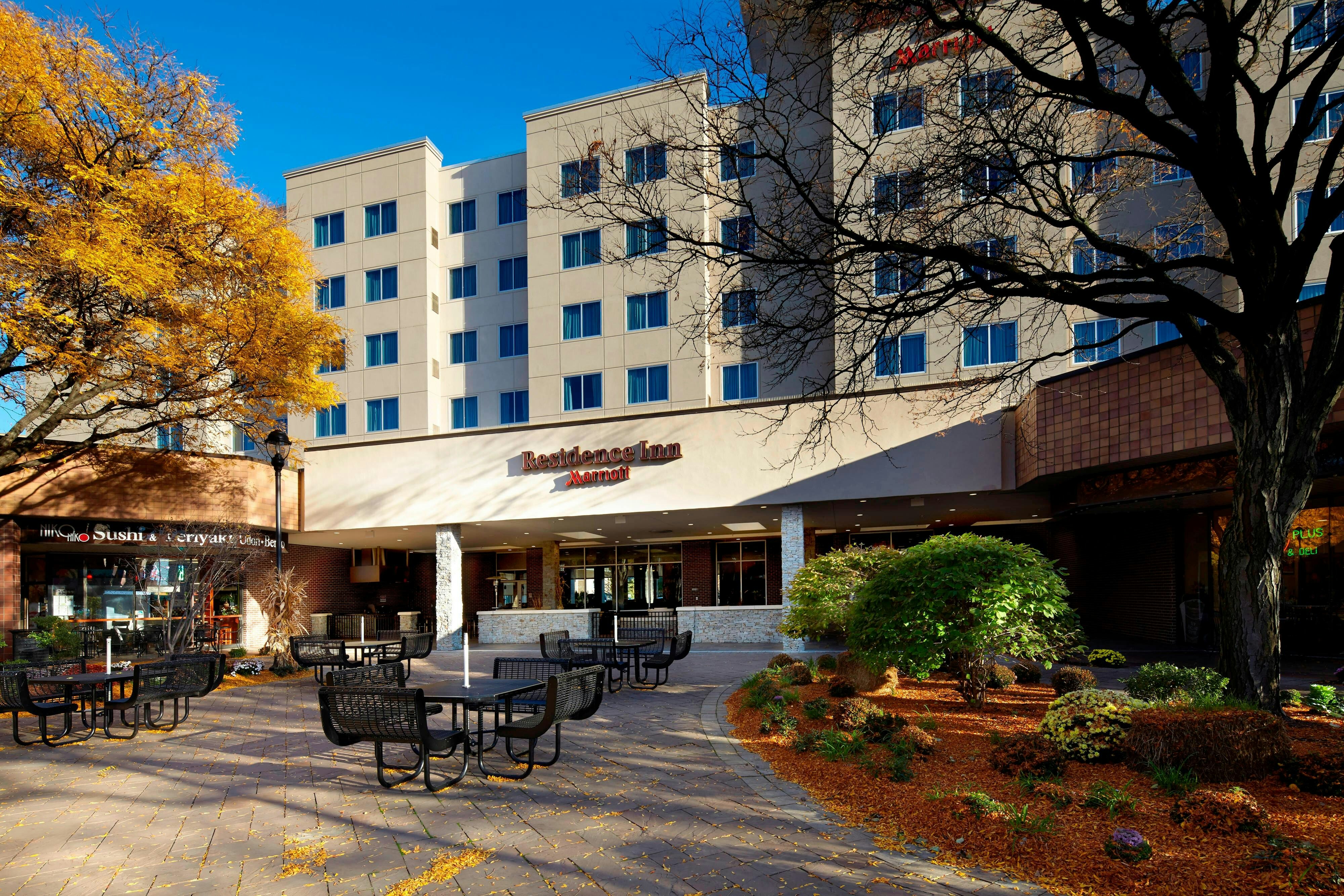 Residence Inn Secaucus Meadowlands 1/17