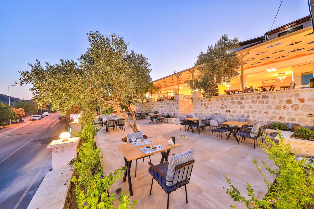 Hamarat Pension 52/66