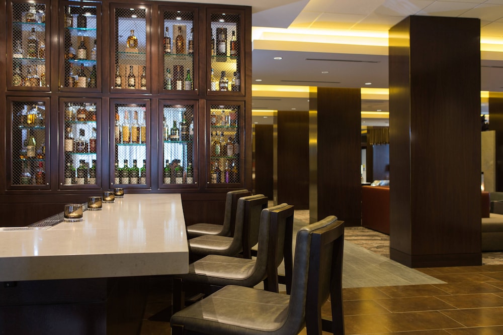CALGARY MARRIOTT DOWNTOWN HOTEL 31/72